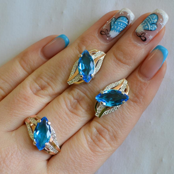 Серебряный набор с золотыми пластинами