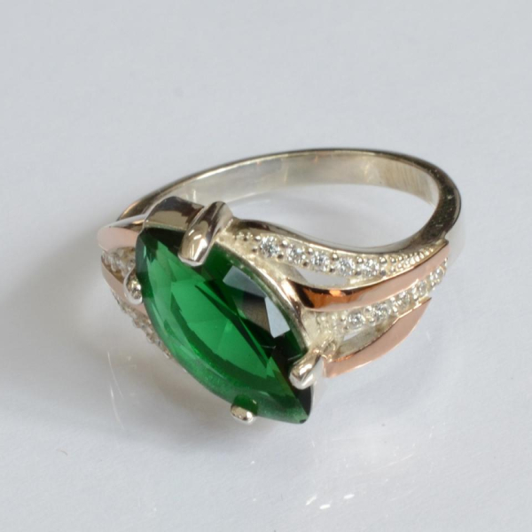 Срібна каблучка з золотими пластинами