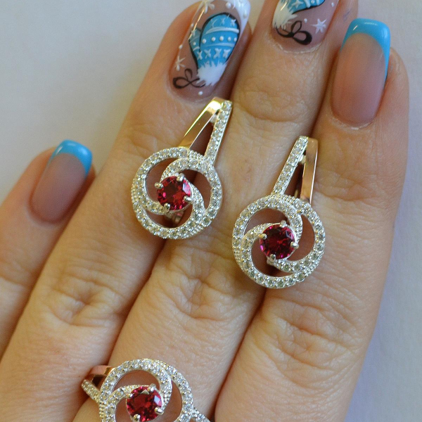 Серебряный набор