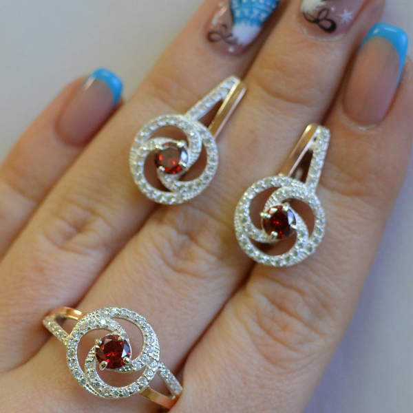 Серебряный набор