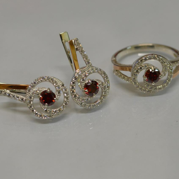 Серебряный набор