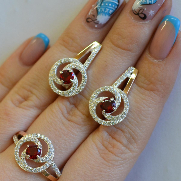 Серебряный набор