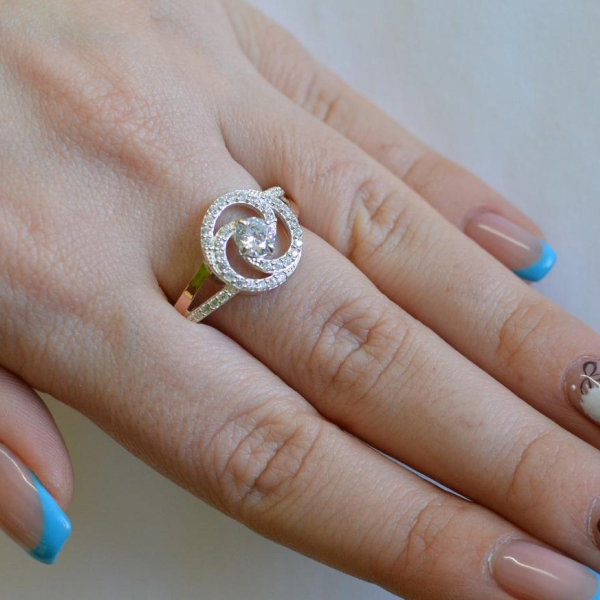 Срібна каблучка