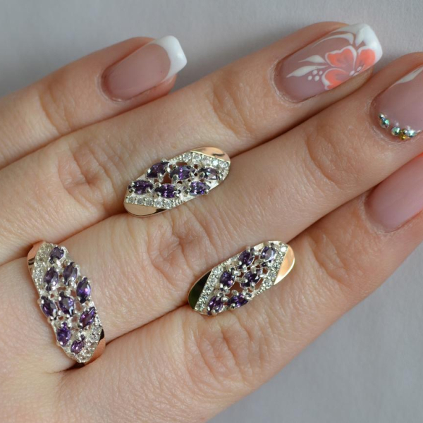 Срібний набір з золотими пластинами