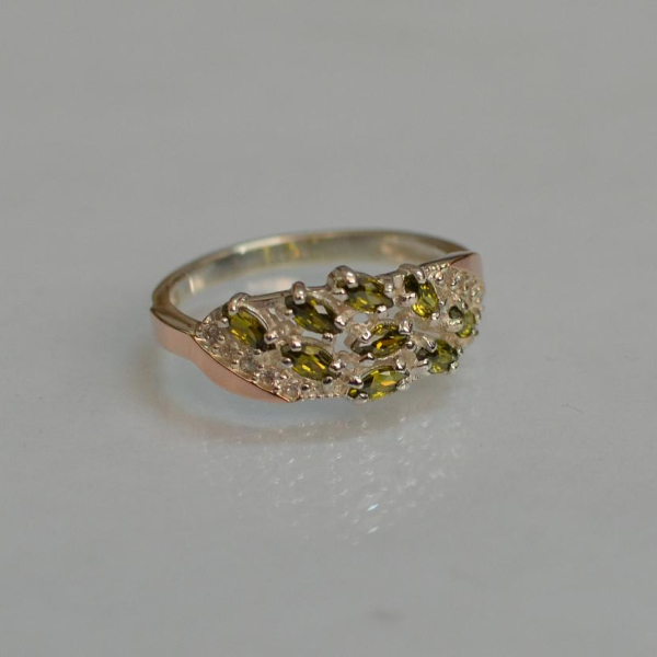 Срібна каблучка з золотими пластинами