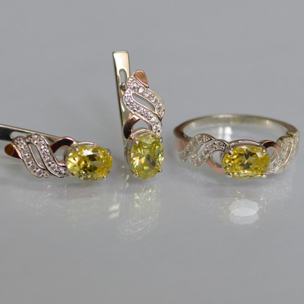 Срібний гарнітур