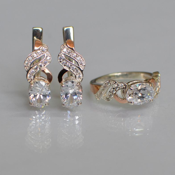 Срібний гарнітур