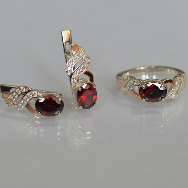 Срібний гарнітур