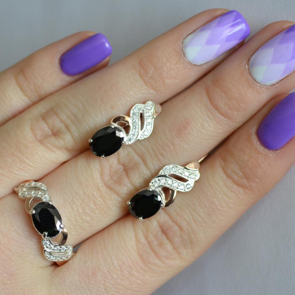 Срібний гарнітур