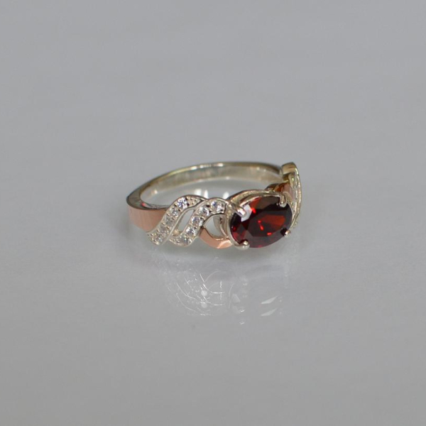 Срібна каблучка