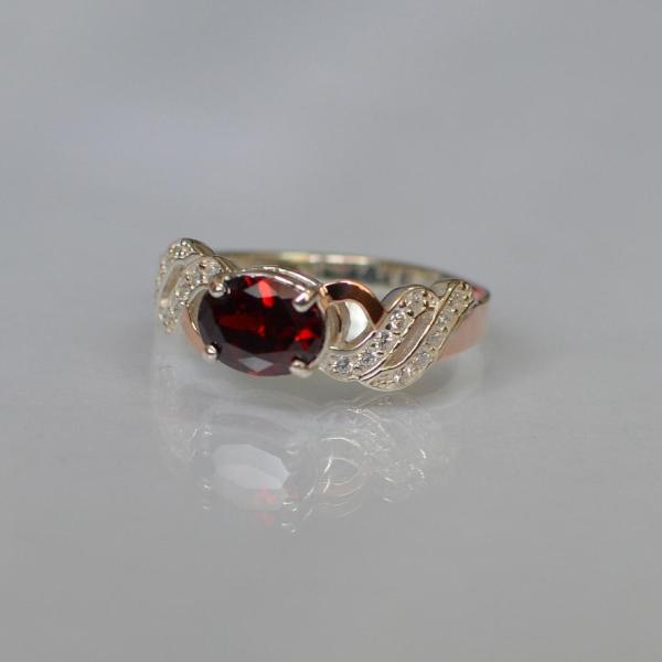 Срібна каблучка