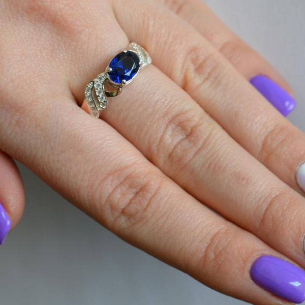 Срібна каблучка