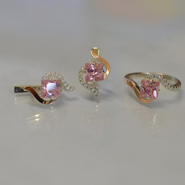 Срібний набір з золотими накладками