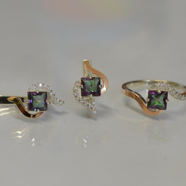 Срібний набір з золотими накладками