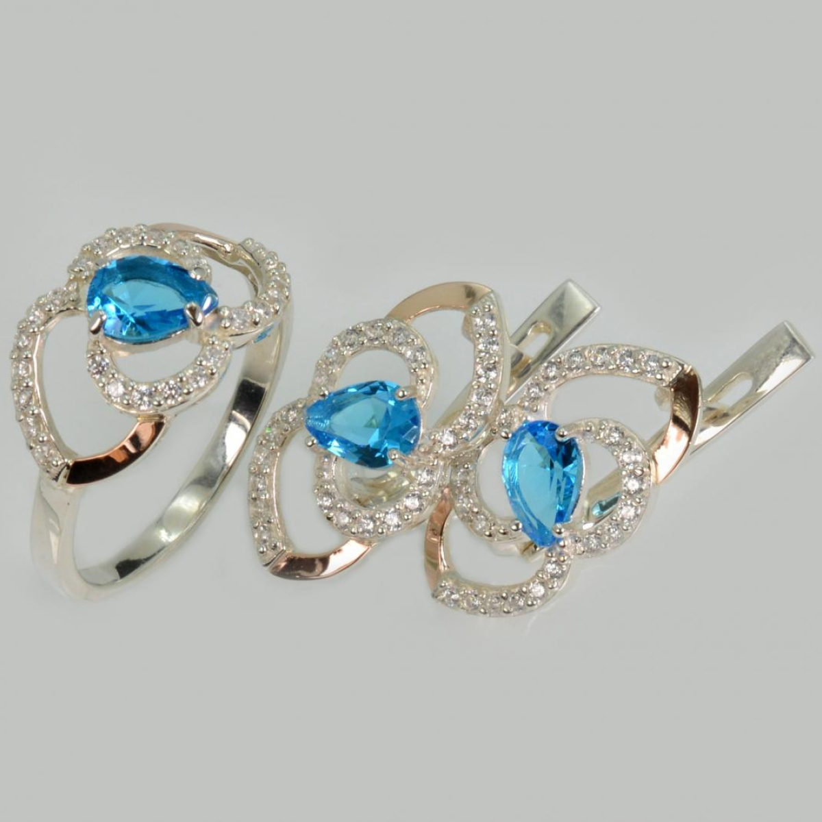 Срібний гарнітур