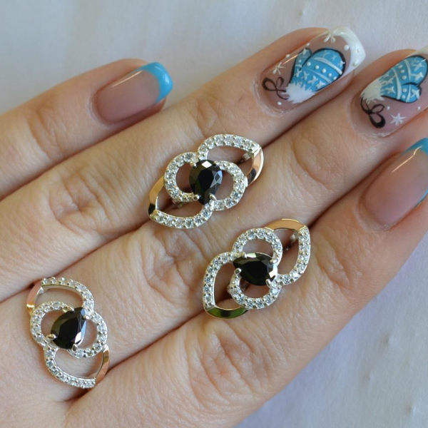 Срібний гарнітур