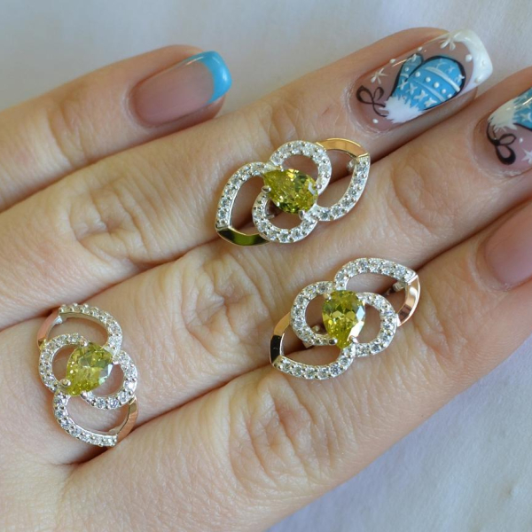 Срібний гарнітур