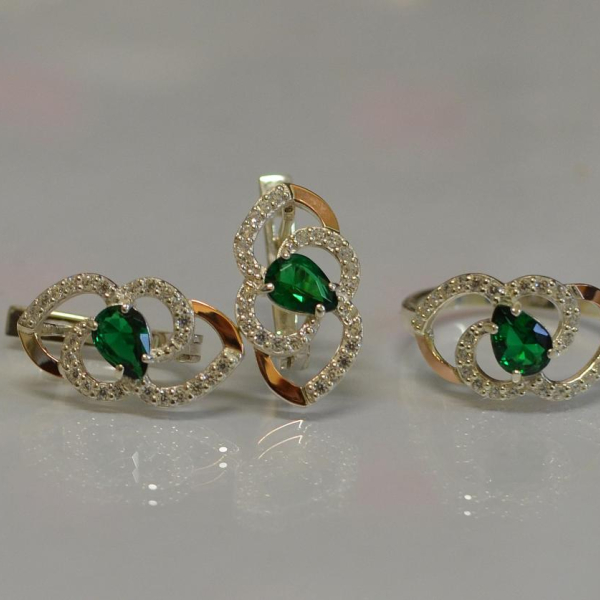 Срібний гарнітур