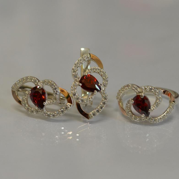 Срібний гарнітур