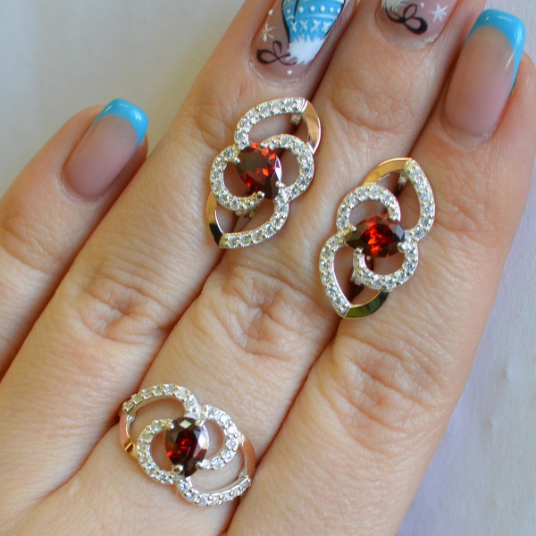 Срібний гарнітур