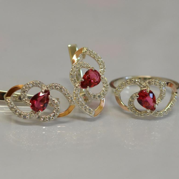 Срібний гарнітур