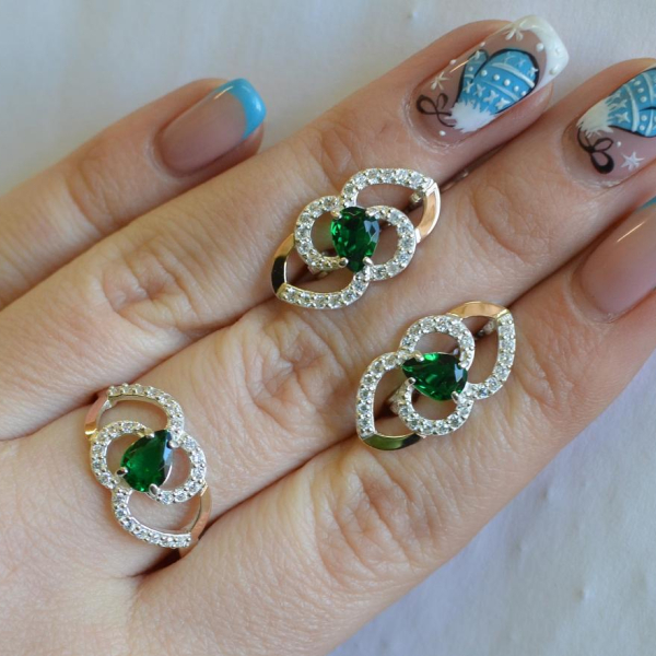 Срібний гарнітур