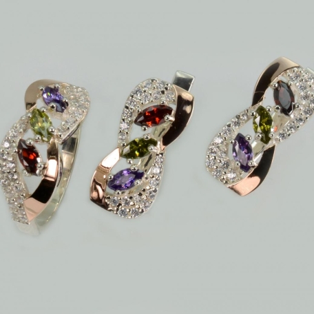 Срібний гарнітур з золотими пластинами