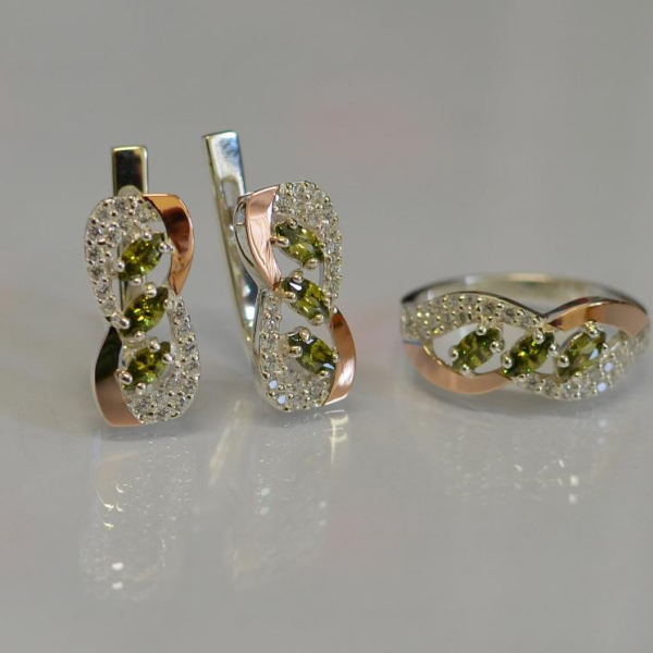 Серебряный гарнитур с золотыми пластинами