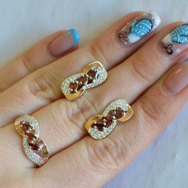 Серебряный гарнитур с золотыми пластинами