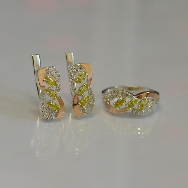 Серебряный гарнитур с золотыми пластинами