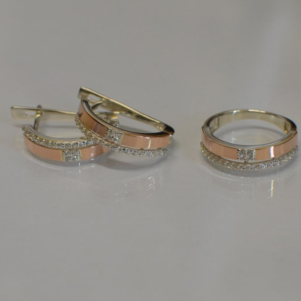 Комплект із срібла