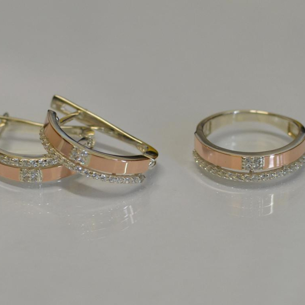 Комплект із срібла