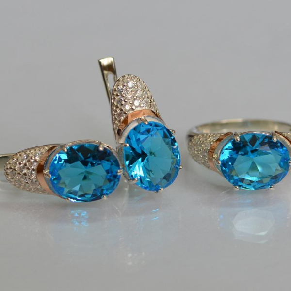 Срібний гарнітур