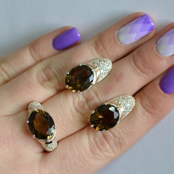 Срібний гарнітур