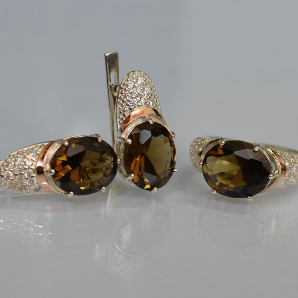 Срібний гарнітур