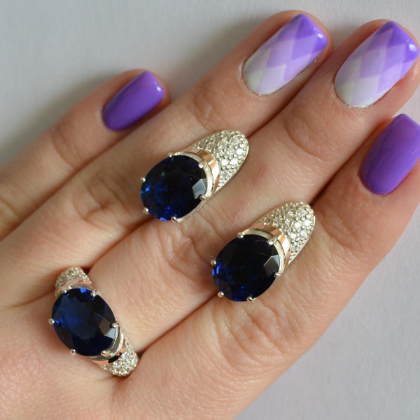 Срібний гарнітур