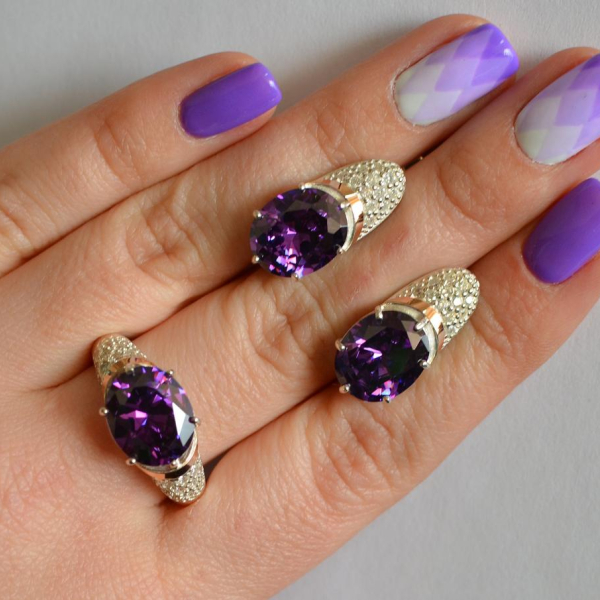 Срібний гарнітур