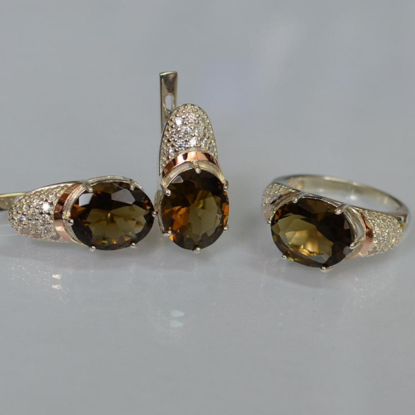 Срібний гарнітур