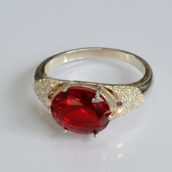 Срібна каблучка