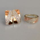 Срібний набір з золотими пластинами