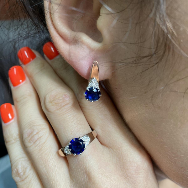 Срібний набір з золотими вставками