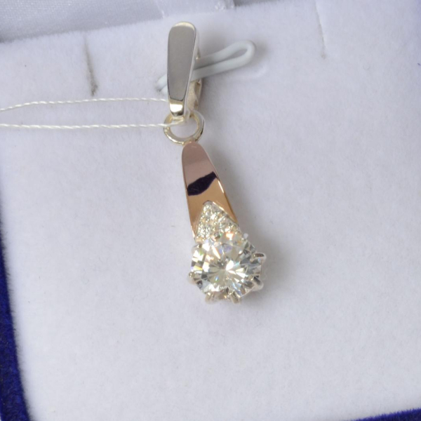 Срібна підвіска з пластинами золота