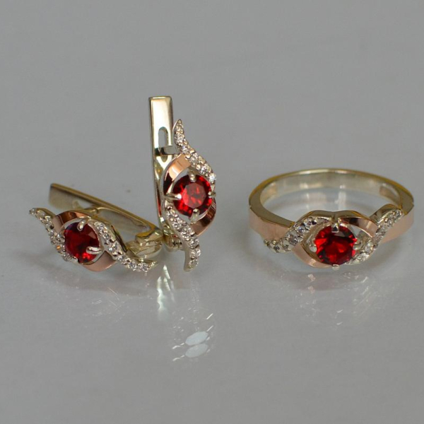 Срібний гарнітур з золотими пластинами