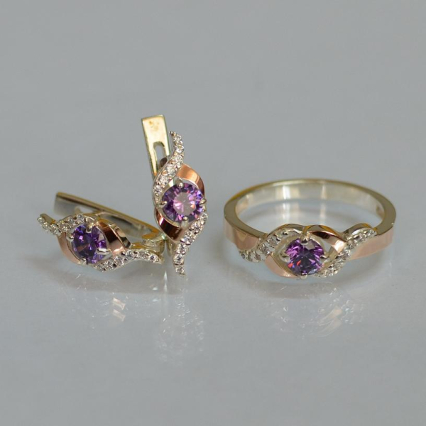 Срібний гарнітур з золотими пластинами