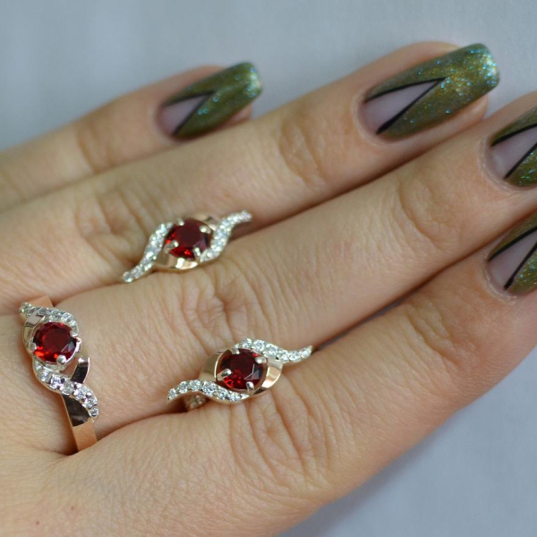 Срібний гарнітур з золотими пластинами