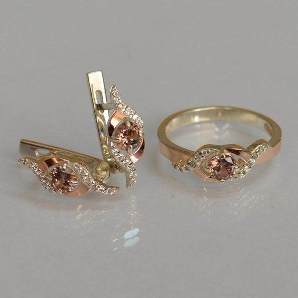 Срібний гарнітур з золотими пластинами