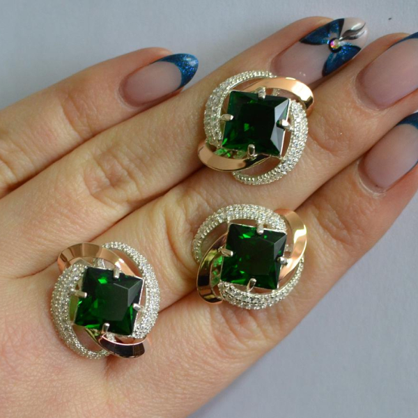 Серебряный набор