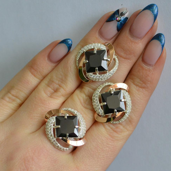 Серебряный набор