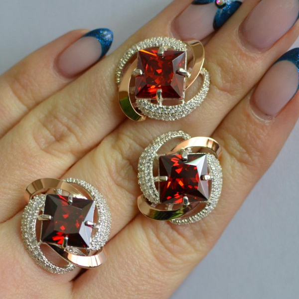 Серебряный набор