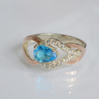 Срібна каблучка з золотими вставками